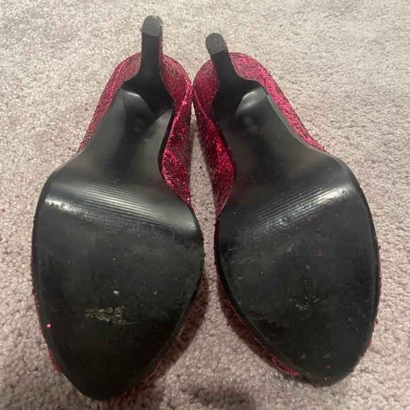 Size 8 sparkle pink heels - Picture 4 of 4